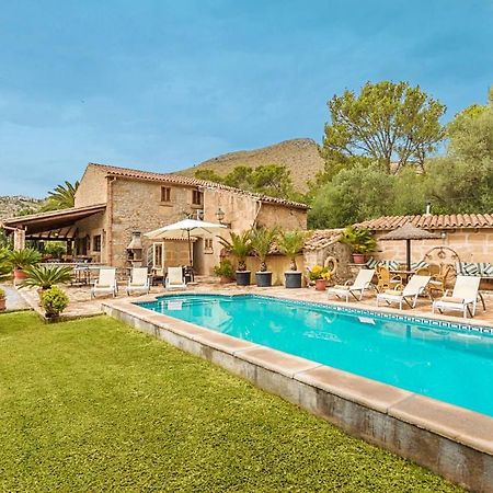 Villa Mosson By Sealand Villas Port de Pollenca Bagian luar foto